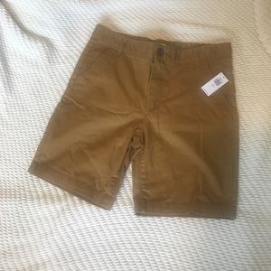 NWT Old Navy Boys size 10 plus tan/brown shorts